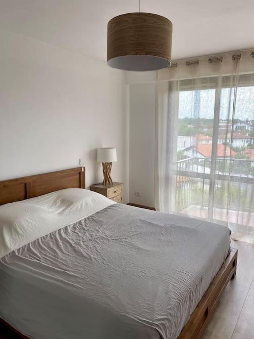 Appartement T3 - Centre - 75M2 - 2 Sdb - Parking - Calme à Anglet Extérieur photo